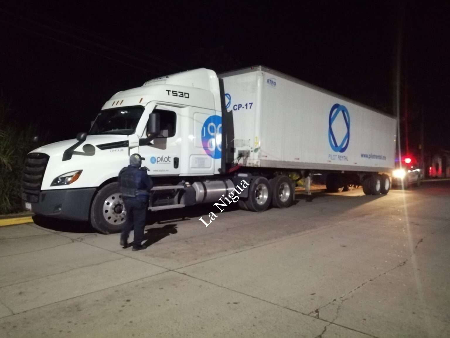 POLICÍA MUNICIPAL DE IXTACZOQUITLÁN RECUPERA CAMIÓN ROBADO.
