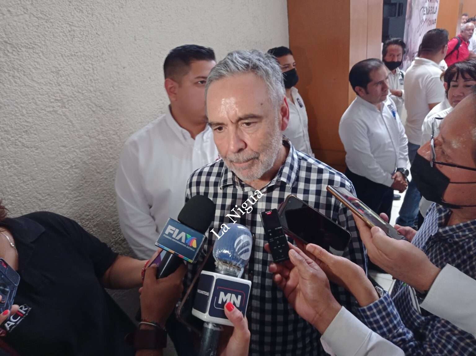 Se reúne con maestros de Vercaruz el Coordinador nacional de promoción de Claudia Sheinbaum