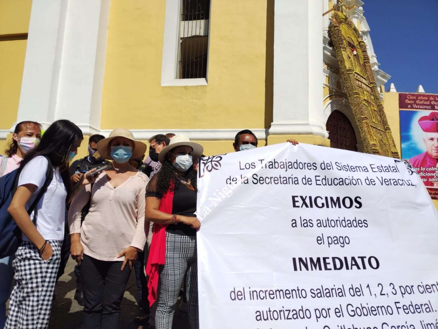 Seguirán manifestaciones de maestros pese a intimidaciones