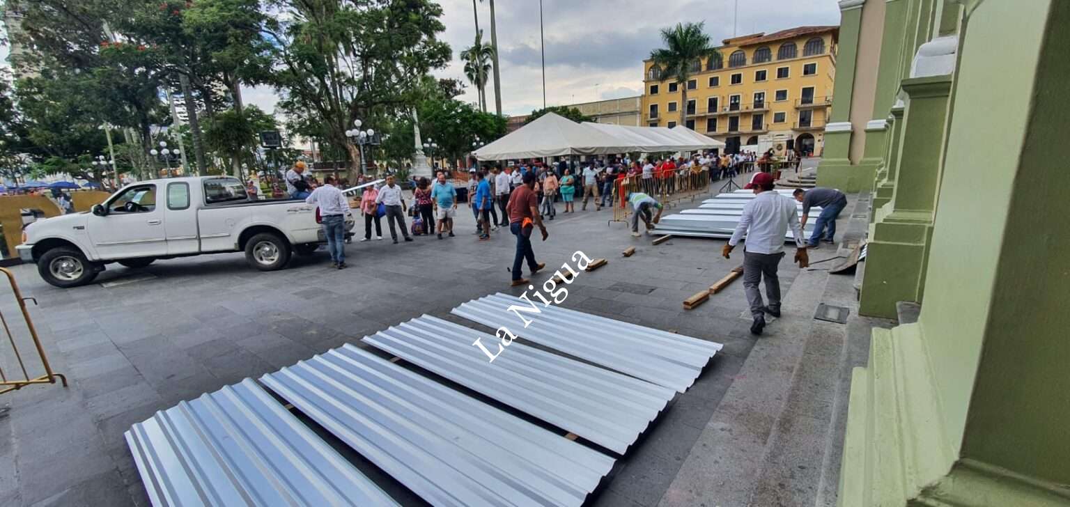 Beneficia a 418 familias de zona rural y urbana, entrega de láminas a bajo costo