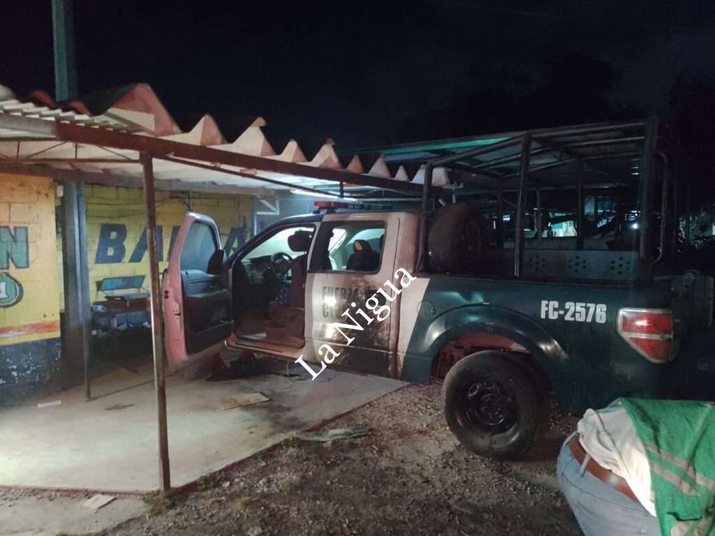 Lanzan bomba molotov a Patrulla de FC