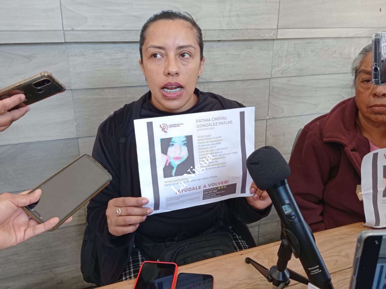 Exige a Fiscalía busque a su hija desaparecida