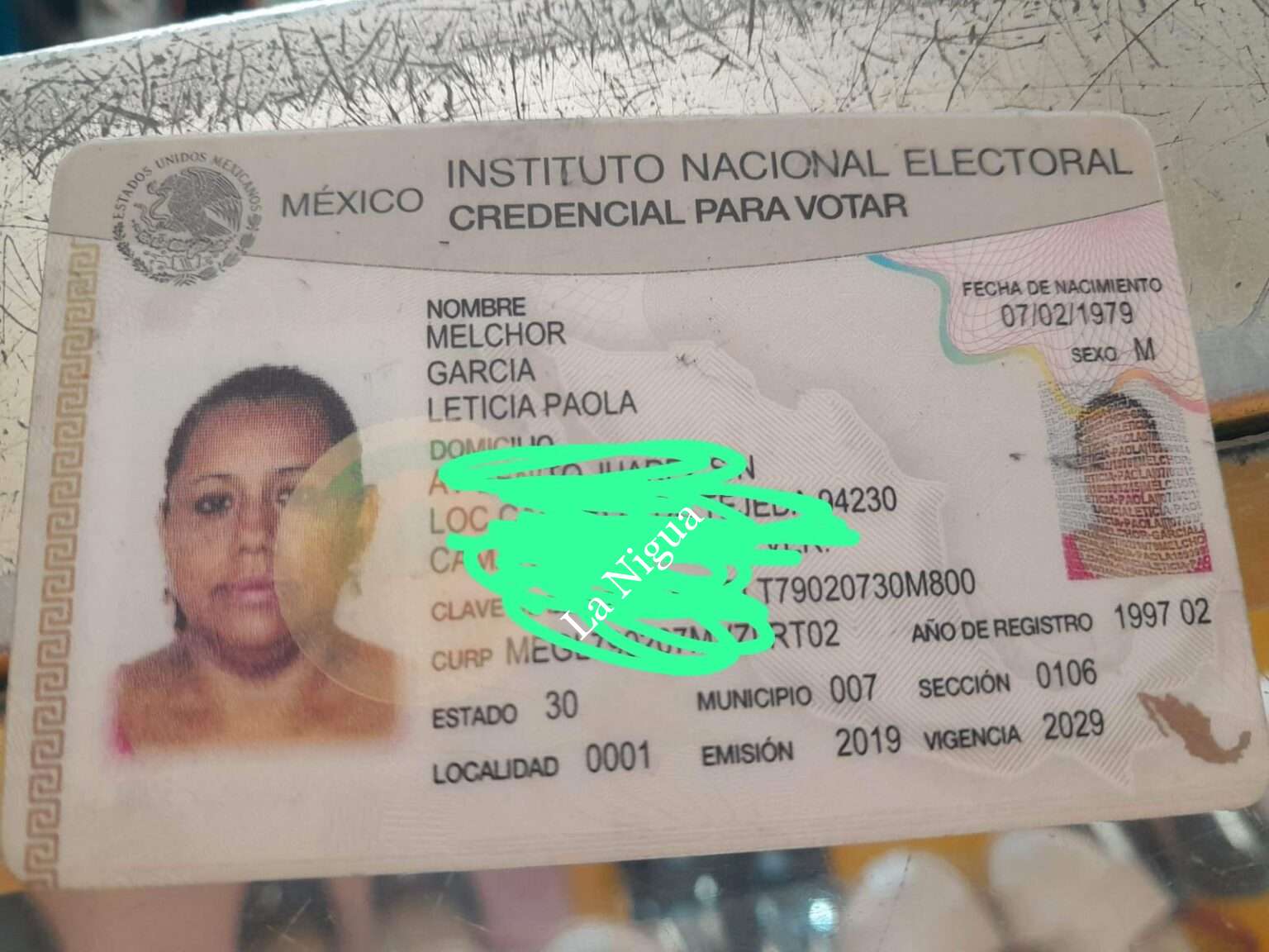 Credencial olvidada en Zapatería Aída