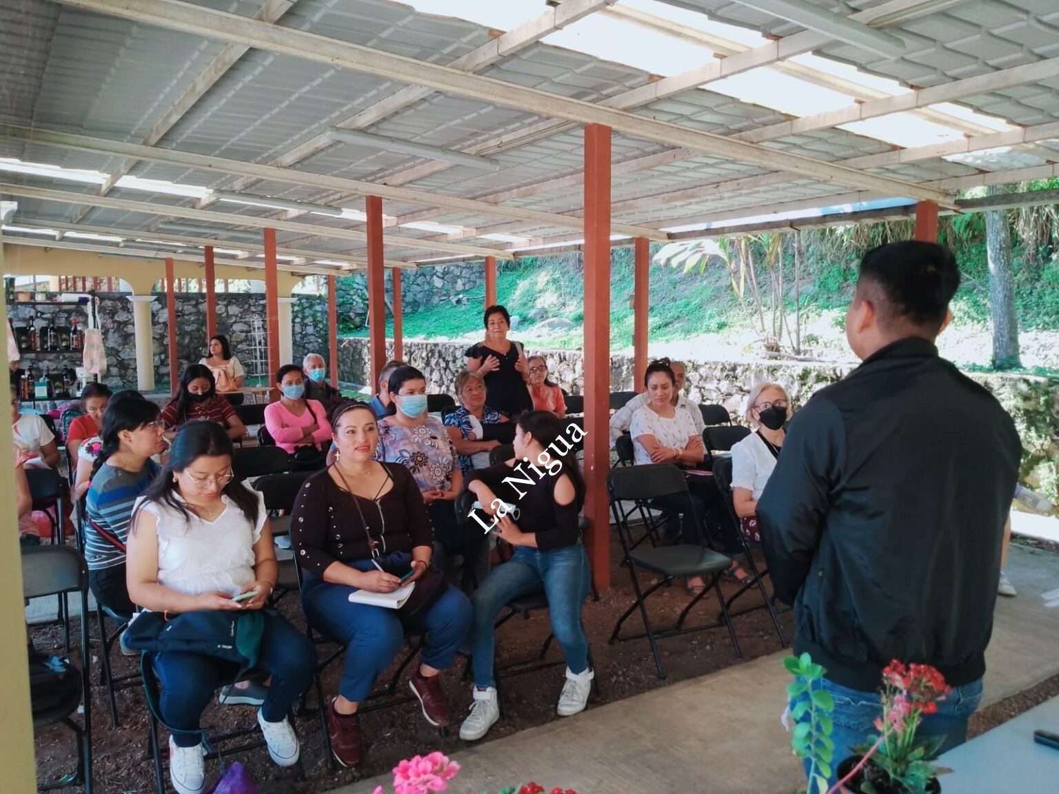 Capacita Fomento Agropecuario a 32 productores en taller de Lombricultura