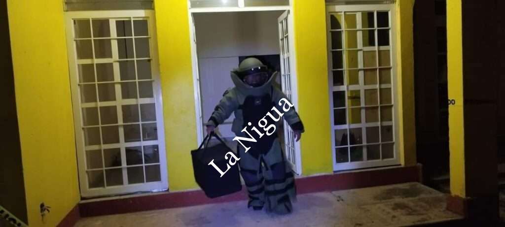 Equipo especializado de la SEDENA desactiva granada abandonada en Acayucan