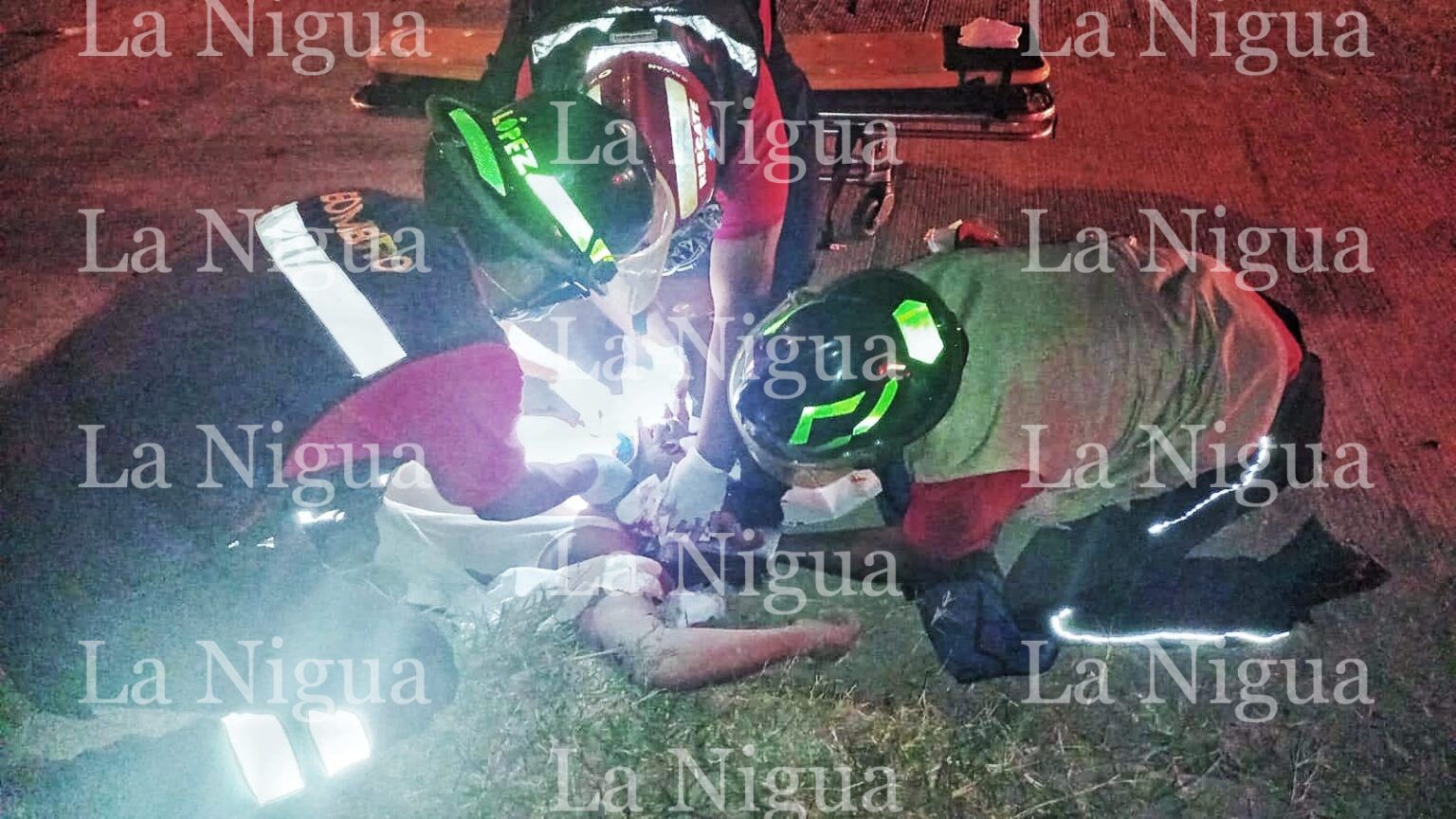 MOTOCICLISTA SE PARTIÓ EL CRÁNEO EN ACCIDENTE