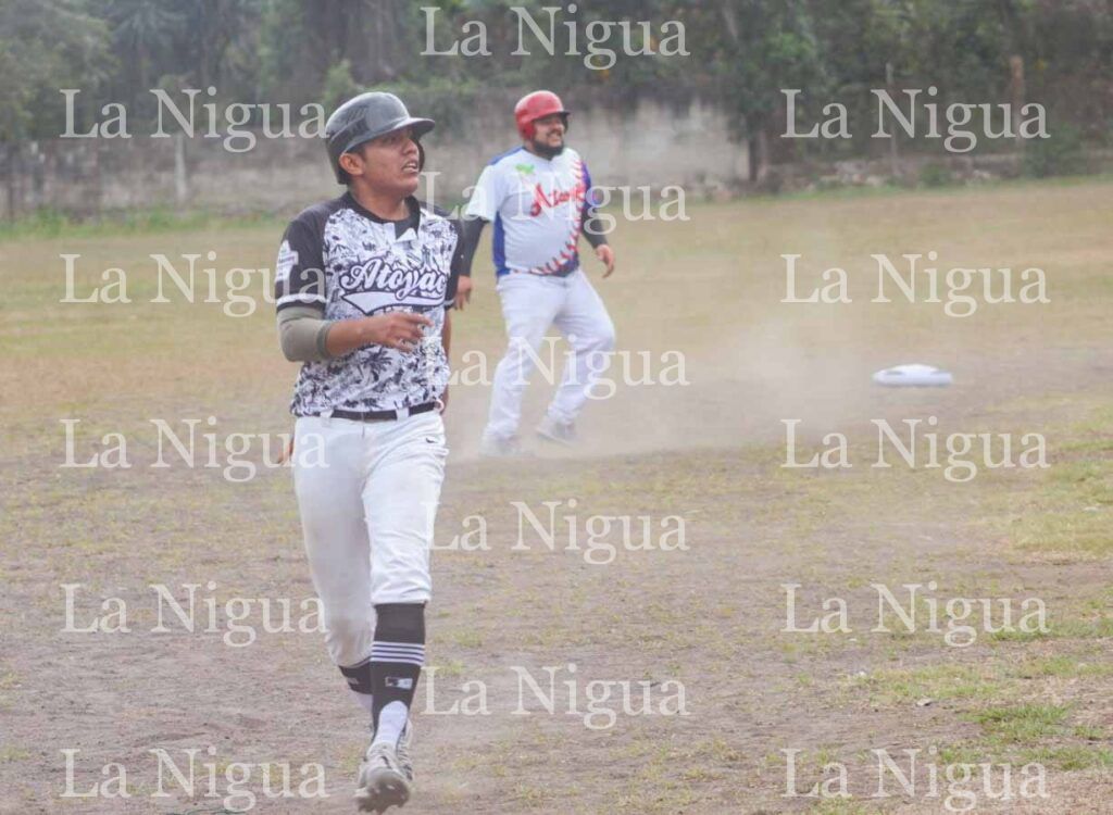 Comude arranca liga municipal de béisbol de Atoyac