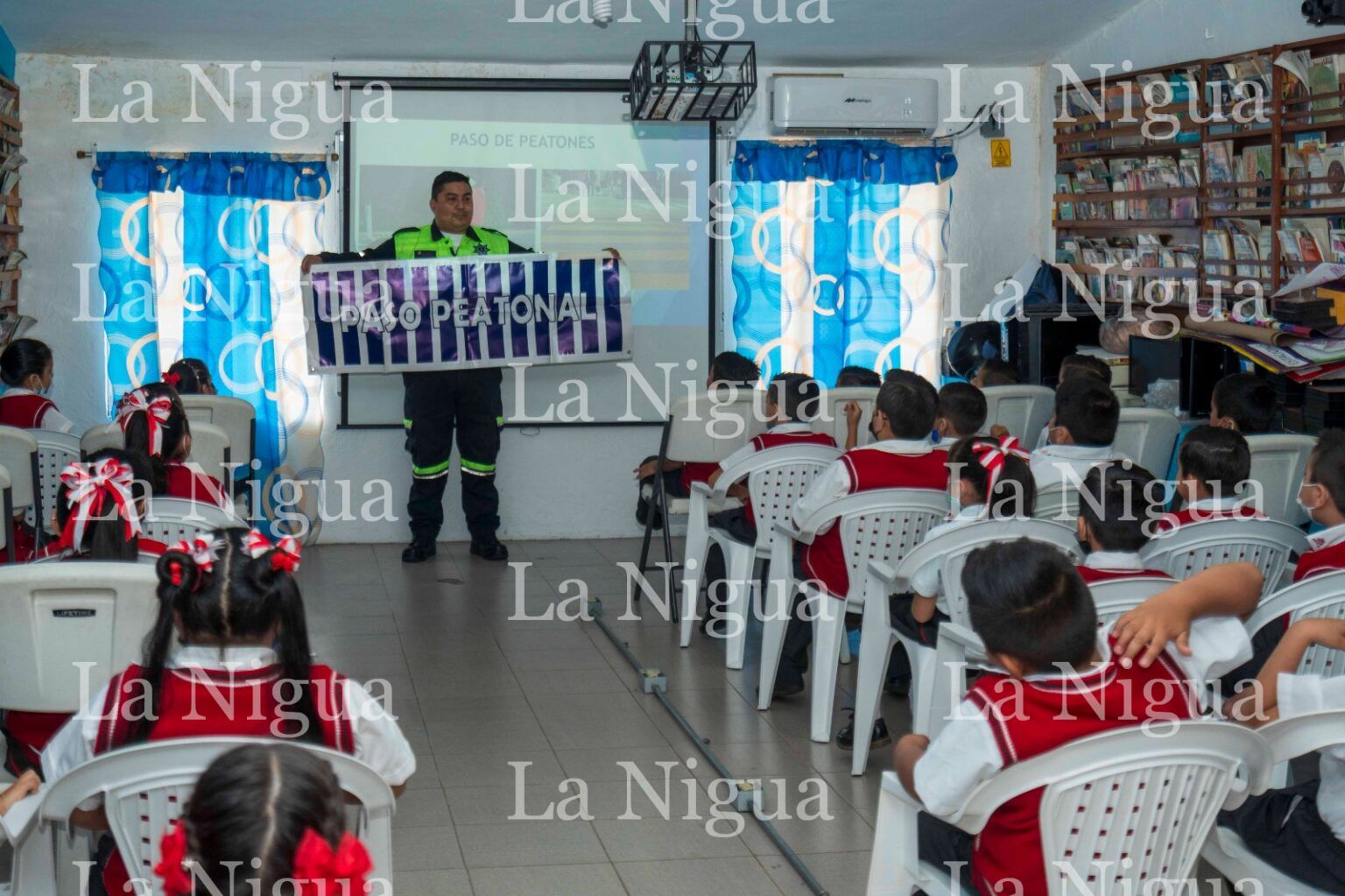 Participan alumnos de la primaria, “Francisca Arévalo de Sánchez” en Jornada de Prevención del Delito