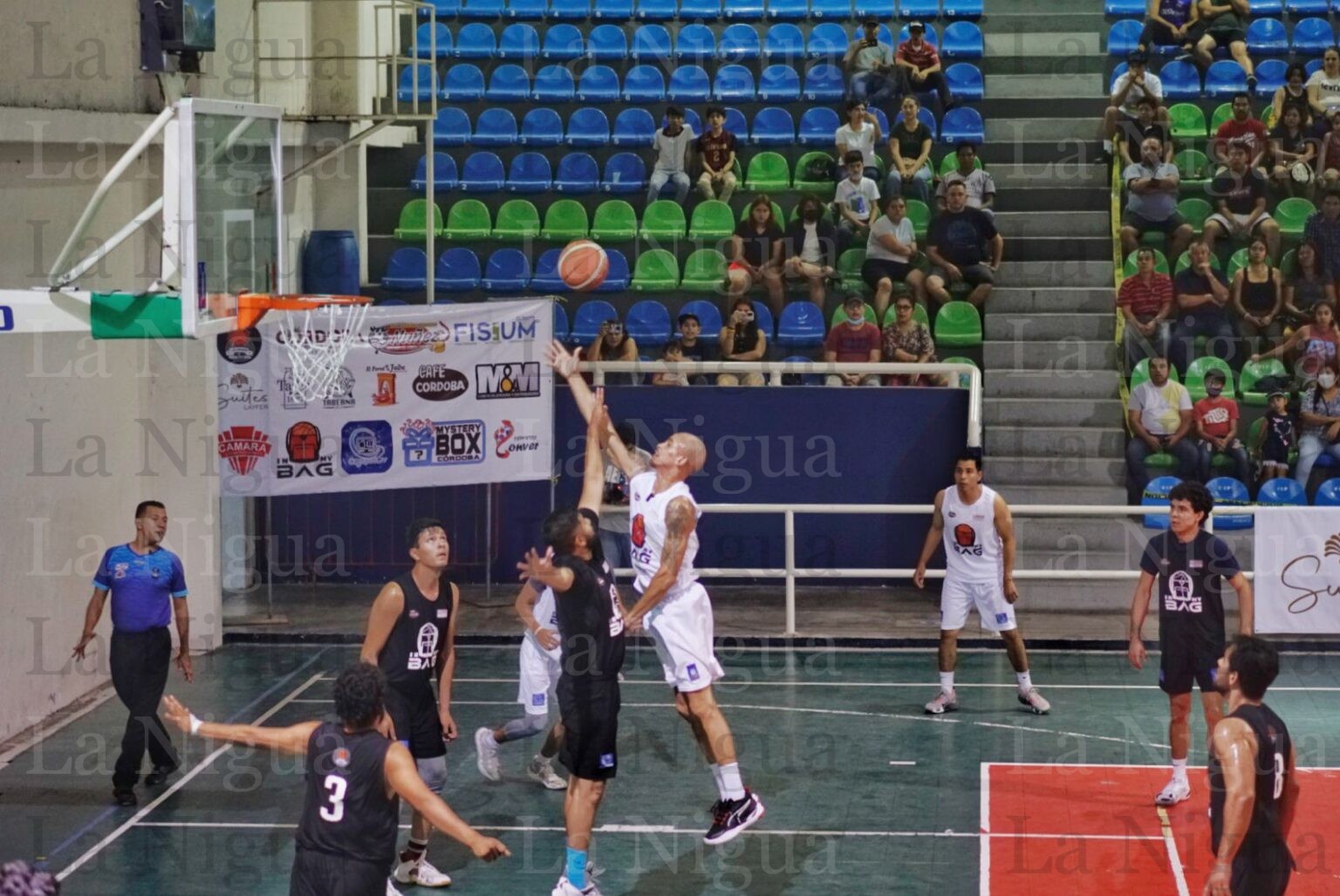 Concluye Clínica de basquetbol con juego de exhibición