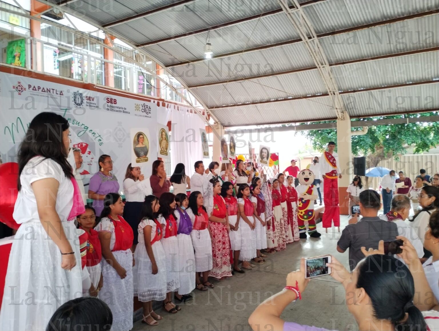 Nuestros idiomas originarios, herramienta de lectura para las siguientes generaciones