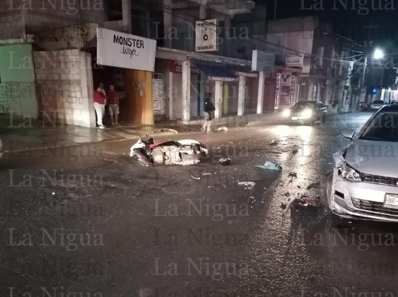 MUERE MOTOCICLISTA EN EL IMSS TRAS CHOCAR CONTRA AUTO