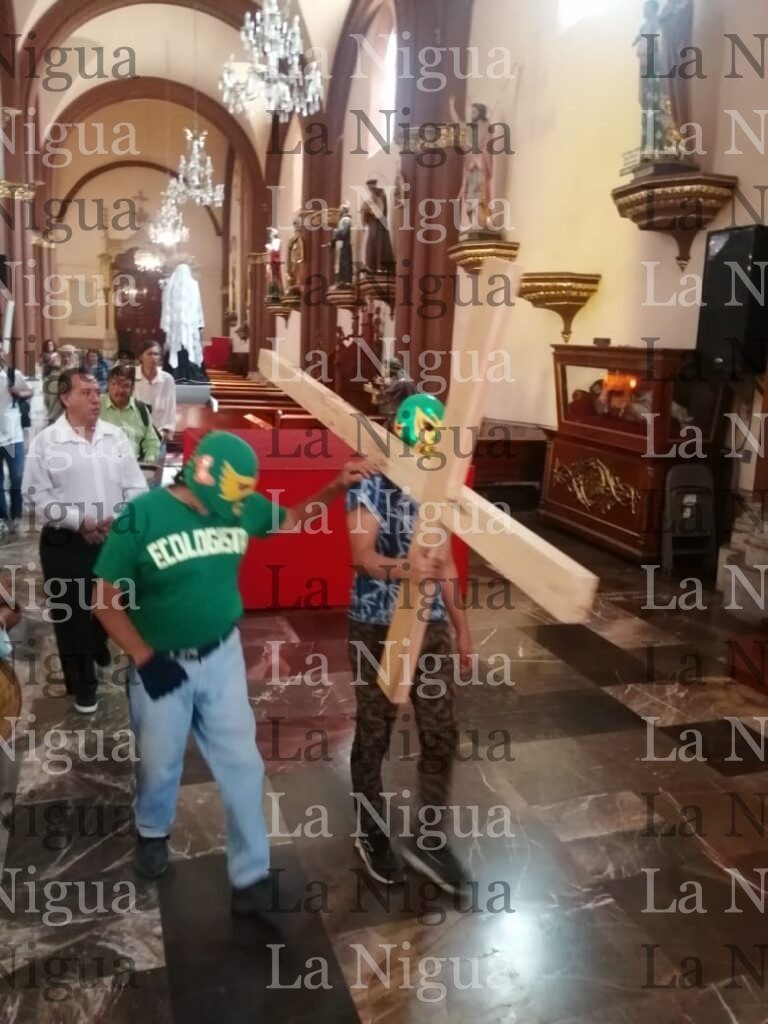 Presenta Luchador Ecologista a Ecologista JR. Seg