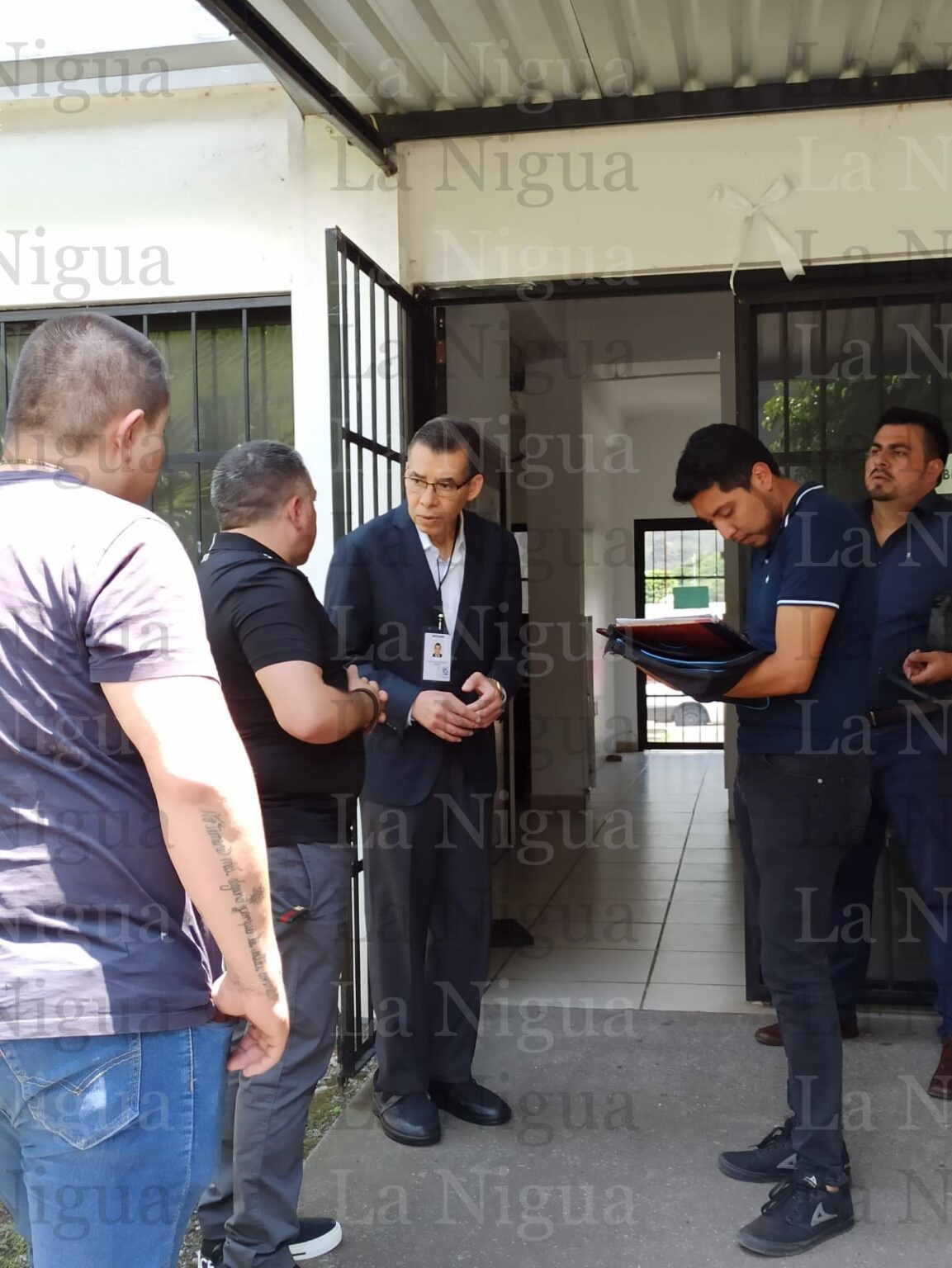 UNA VEZ MÁS FISCALÍA SE NIEGA A RECIBIR FACTURAS DE MERCANCIA ALMACENADA EN COMERCIALIZADORA MAGA