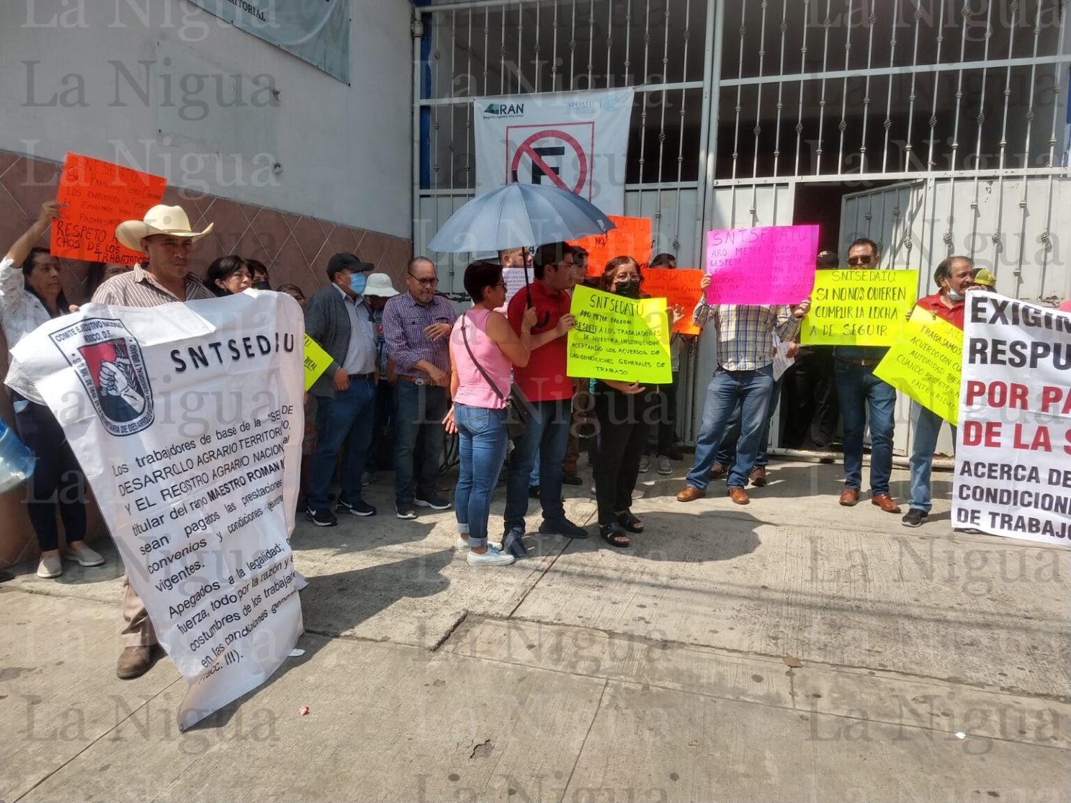 Continúa paro de brazos caídos por parte del SNTSEDATU