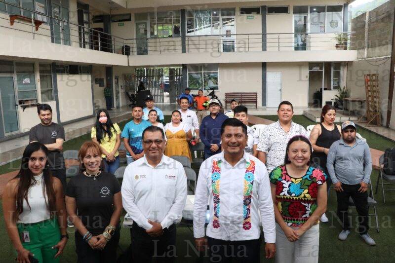 Presentan en Atoyac diplomado para guías de turistas avalado por SECTUR