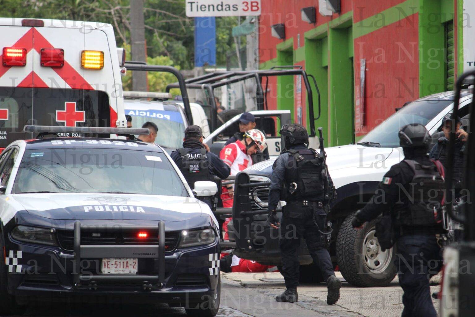 Persecución y balacera en Calzada Morelos