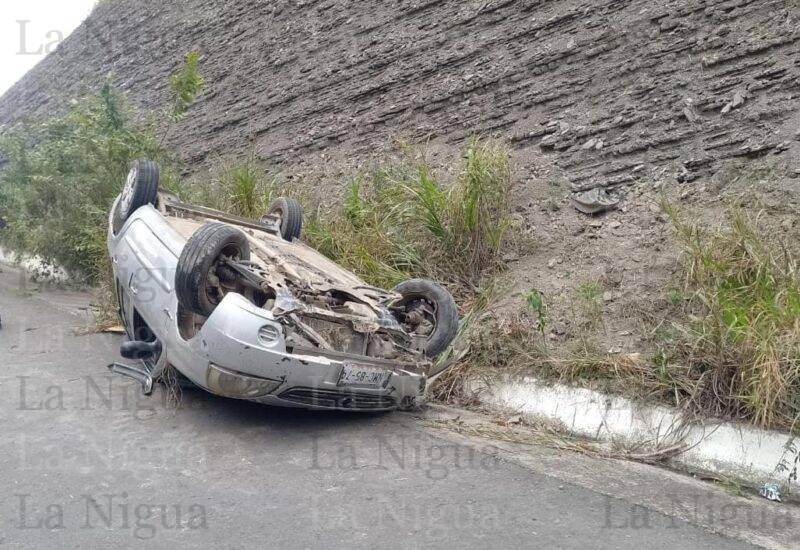 VUELCA PLATINA SOBRE LA MÉXICO-TAMPICO