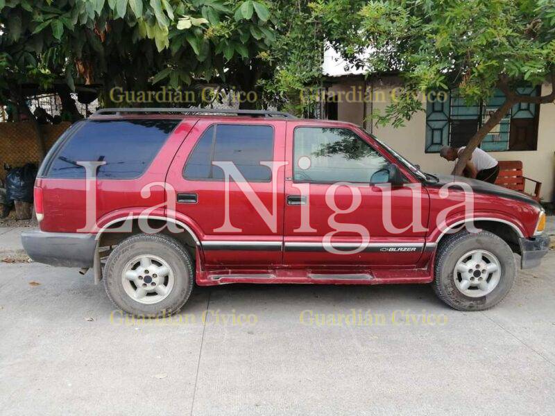Roban camioneta en Cuitláhuac