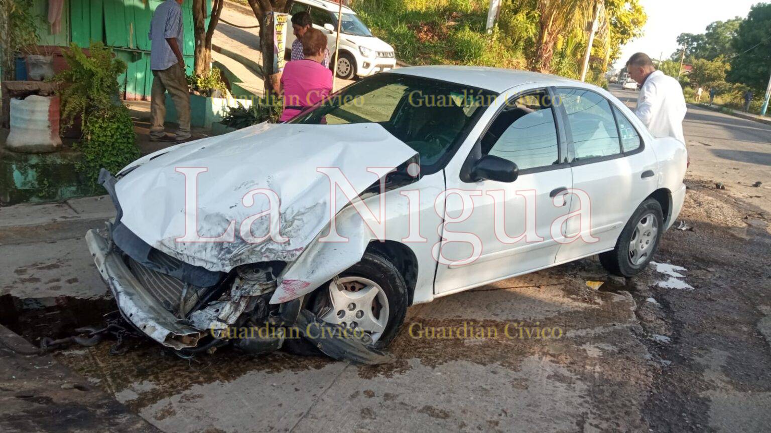 Médico a punto de morir aplastado