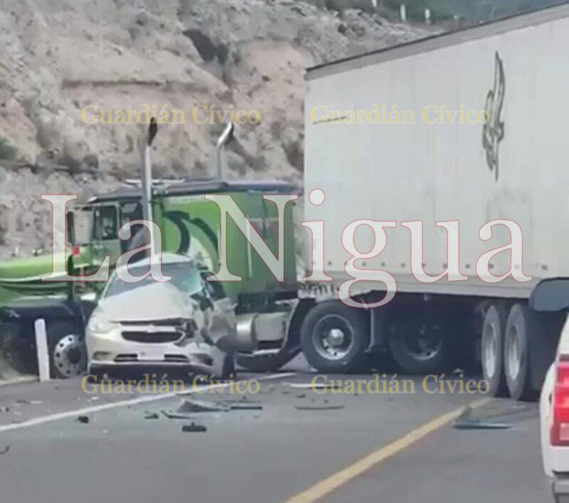 FATAL ACCIDENTE EN LA SUPER AUTOPISTA CUACNOPALAN-OAXACA, DEJA UN MUERTO.