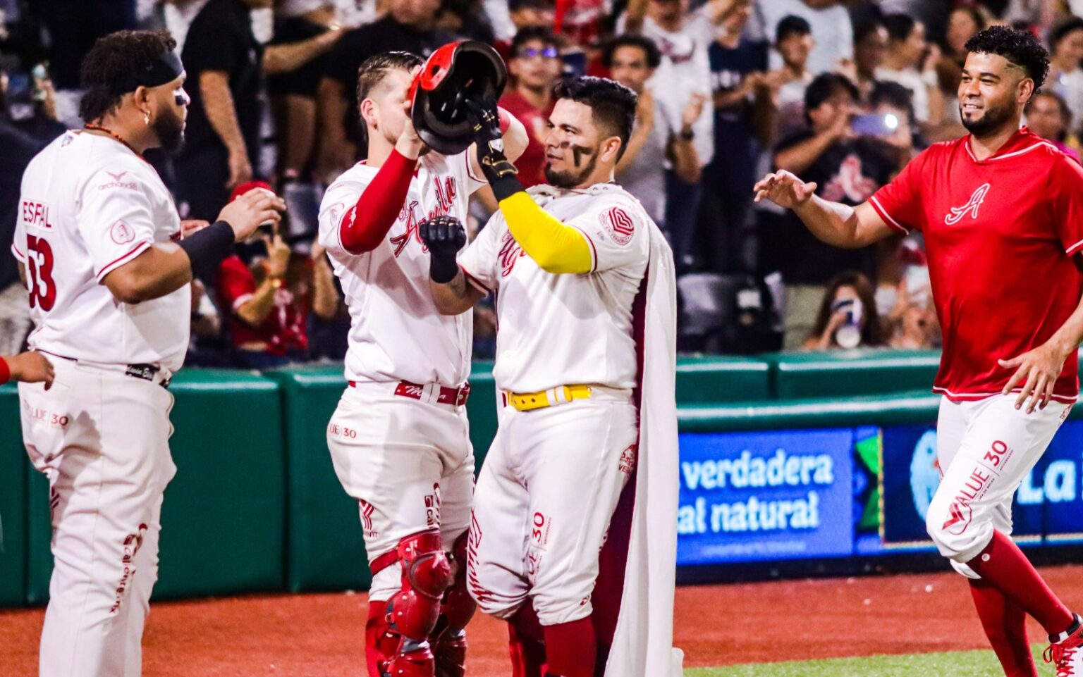 El Águila venció a Pericos y va contra los Leones