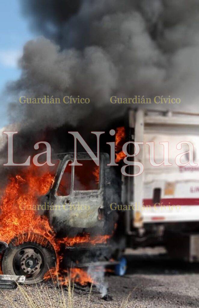 Se incendia camióm de limpia pública