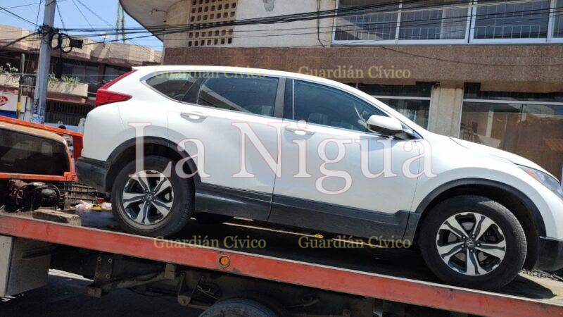 Aseguran vehículo en la Zona Centro