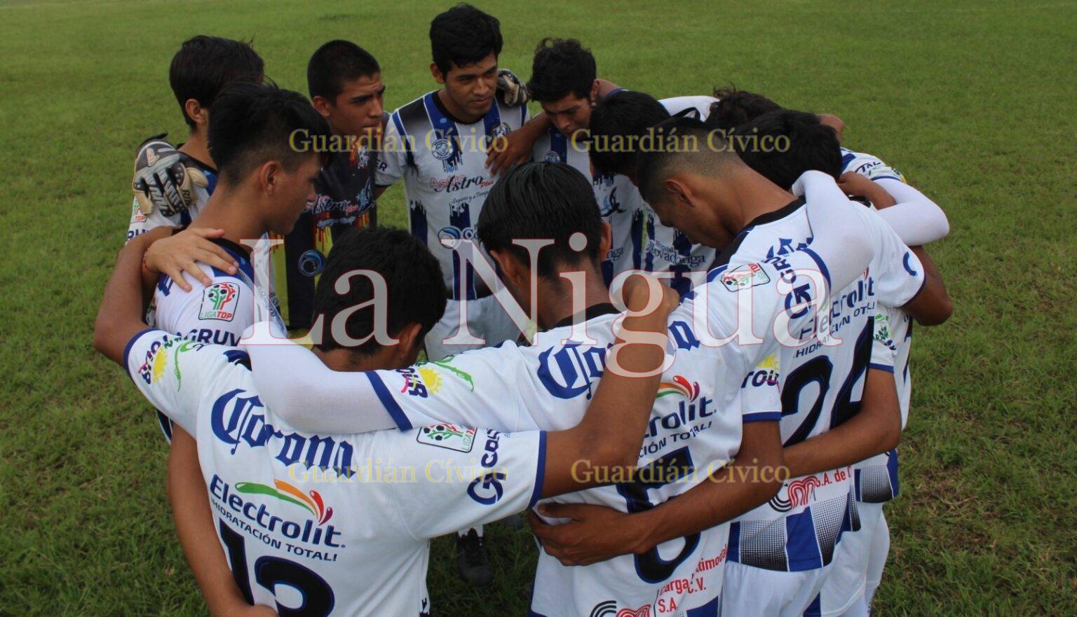 Albiazules del Córdoba F.C. se reportó listo para la 2023-24