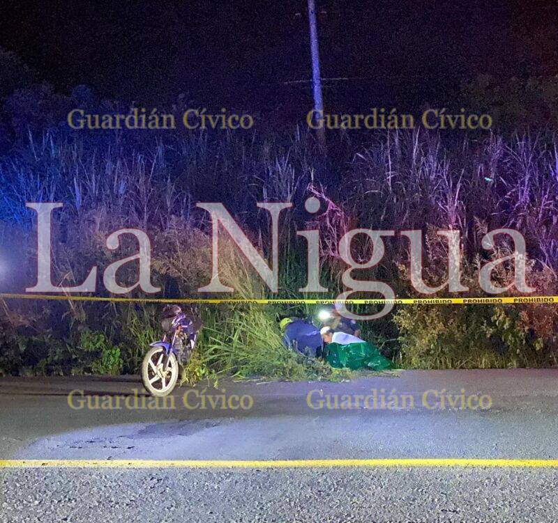 Tras permanecer un día desaparecido, localizan sin vida a un joven sobre la carretera Transístmica.