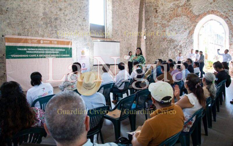 Brinda Sedecop taller a productores de la región