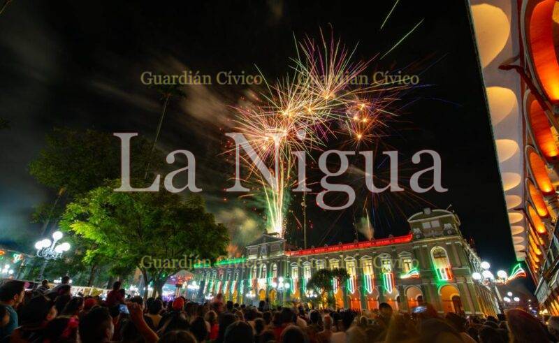 Córdoba celebra con alegría el Grito de Independencia