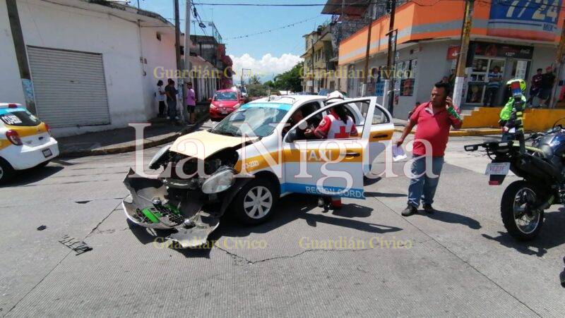 Choca Atlantic contra taxi