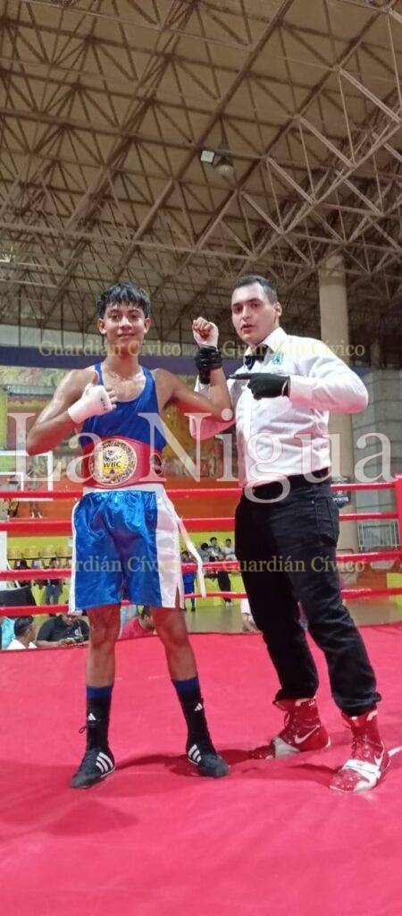 Choapense es campeón nacional de boxeo amateur