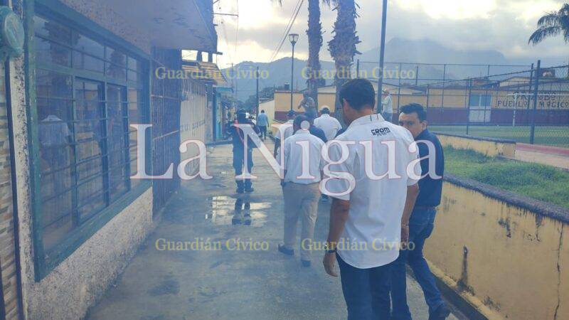 Fumigan sindicalistas Unidad Habitacional Daniel Sierra