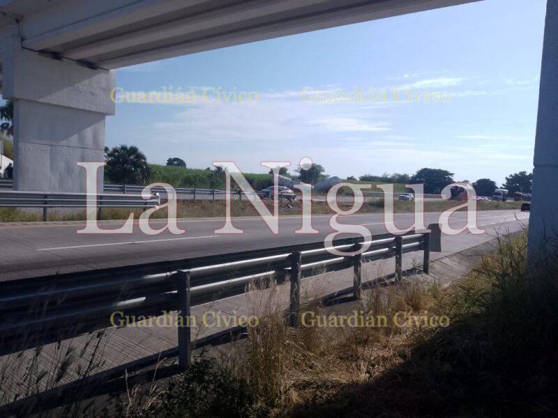 Pipa causa carambola en la Tinajas-Cuitláhuac