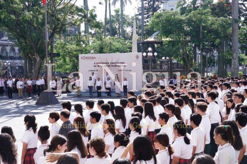 Conmemoran autoridades Día de la Nación Pluricultural