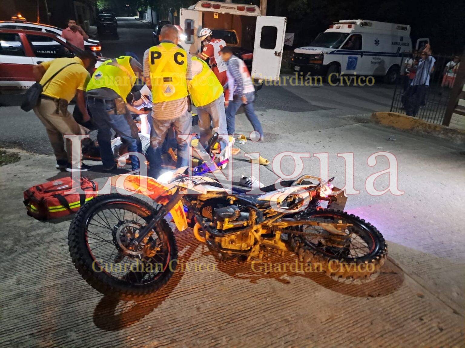 Dos personas lesionadas en aparatoso choque