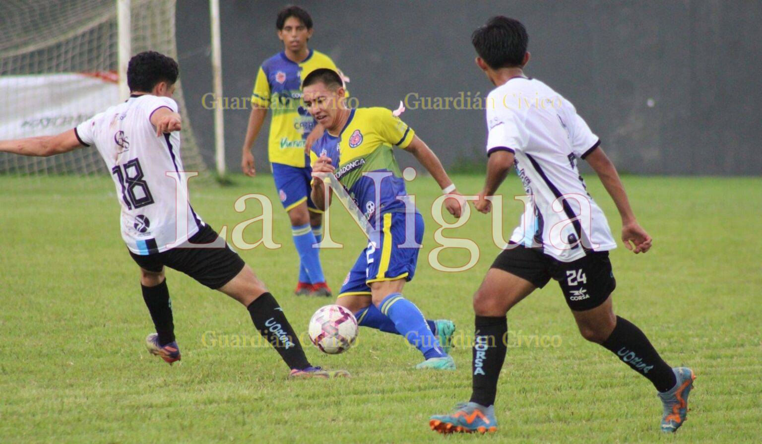 Caballeros ahora ante Reales de Puebla el martes a las tres