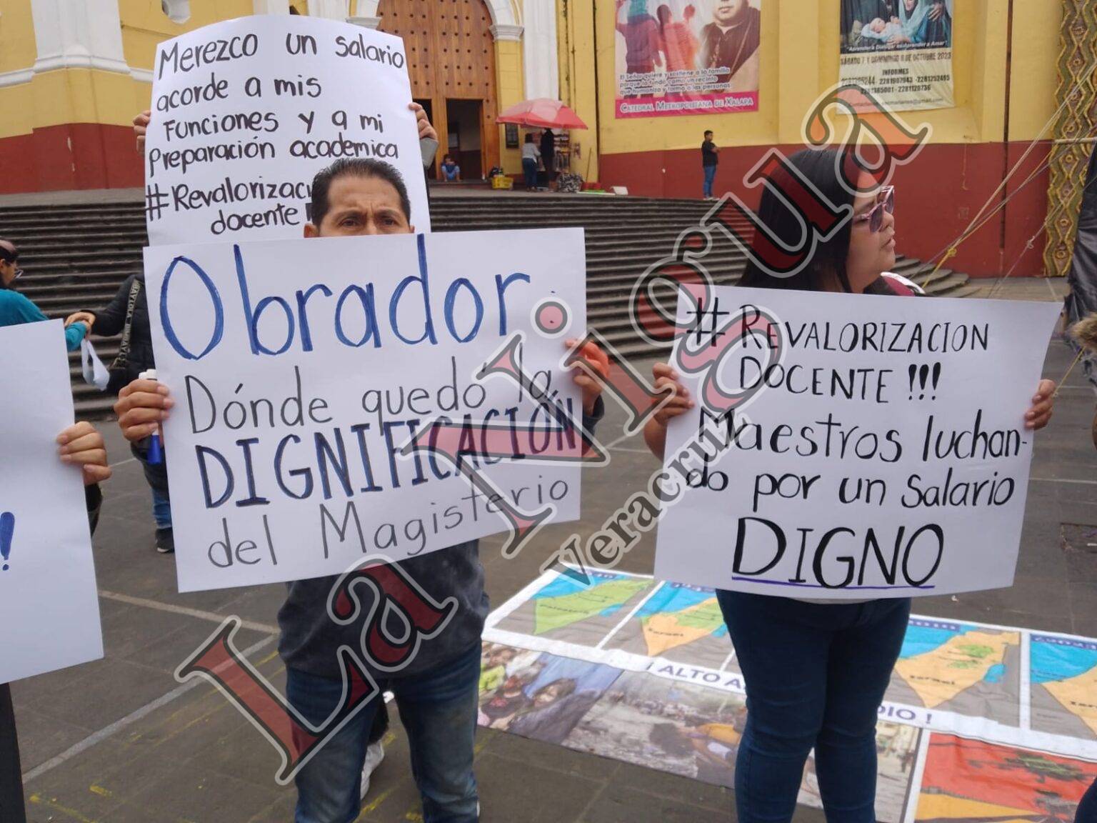 Piden maestros que no son de sindicatos nivelación salarial