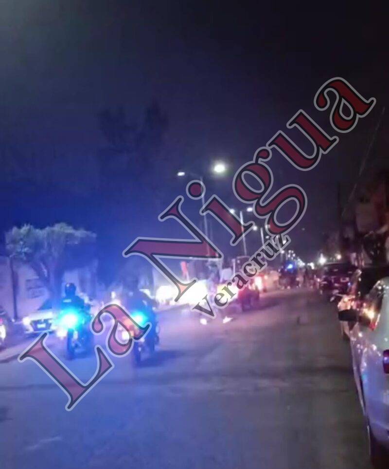 Vídeo: Se dirigen manifestantes a palacio municipal de Mendoza