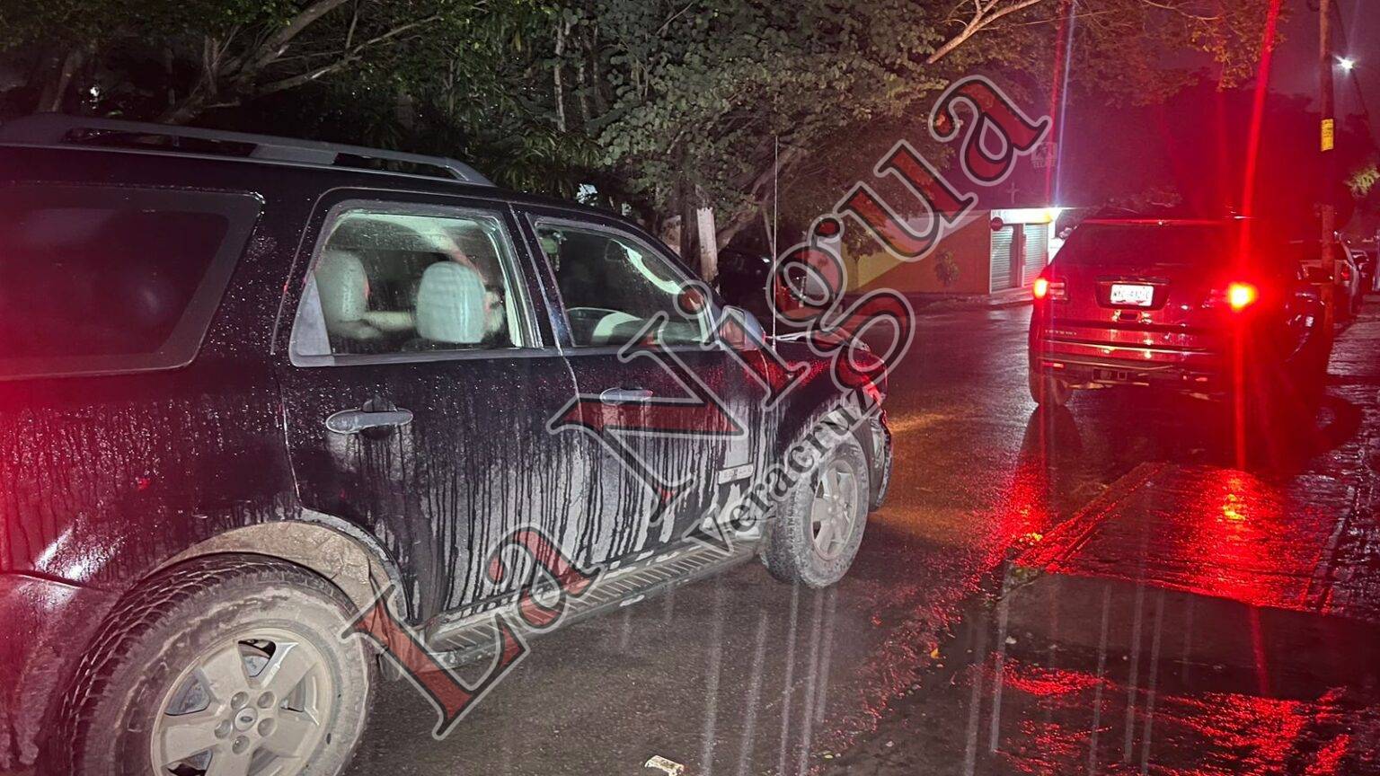 Choque sobre la Avenida Revolución deja solo daños materiales