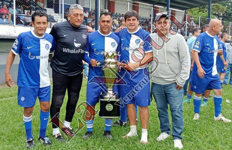 Iberia por otro triunfo ante el Atlético Español en Berlín