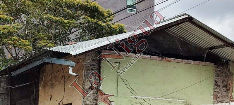 Obras de ampliación de ADO generan daños en viviendas y negocio