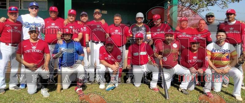 Los Santamaría impulsaron 4; Bar Victoria, ganó juegazo 7-6