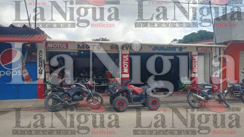 Roban cámara de vigilancia en taller de motos