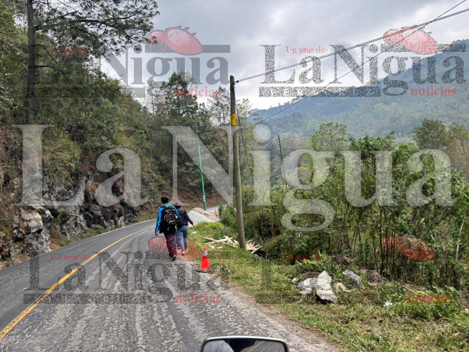 Bloqueo carretero en Zongolica deja a 50 escuelas sin clases