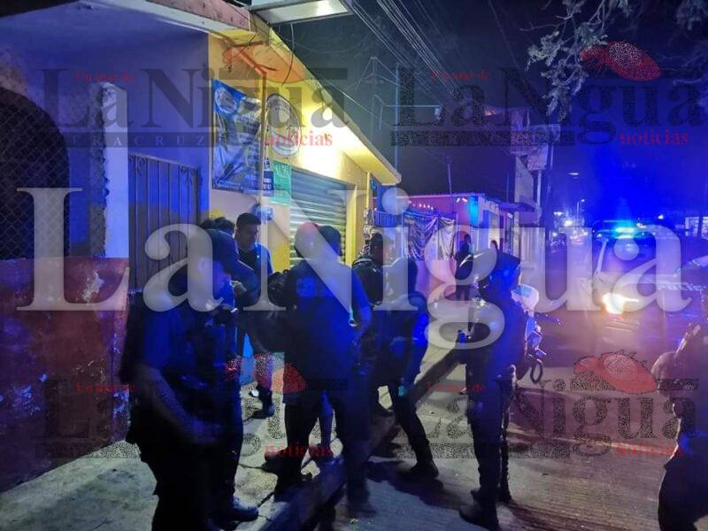 SE VAN SIN PAGAR Y AGREDEN A MESEROS EN BAR DE SAN ANDRÉS TUXTLA.