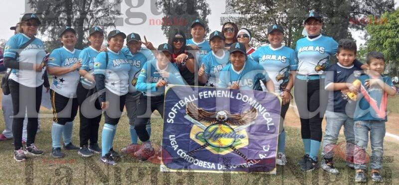 Se puso en marcha la doceava temporada de softbol femenil