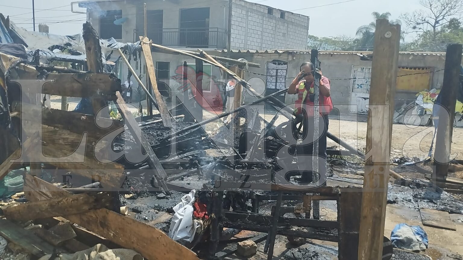 Reducida a cenizas vivienda en Fortín IMG 20240419 WA0137