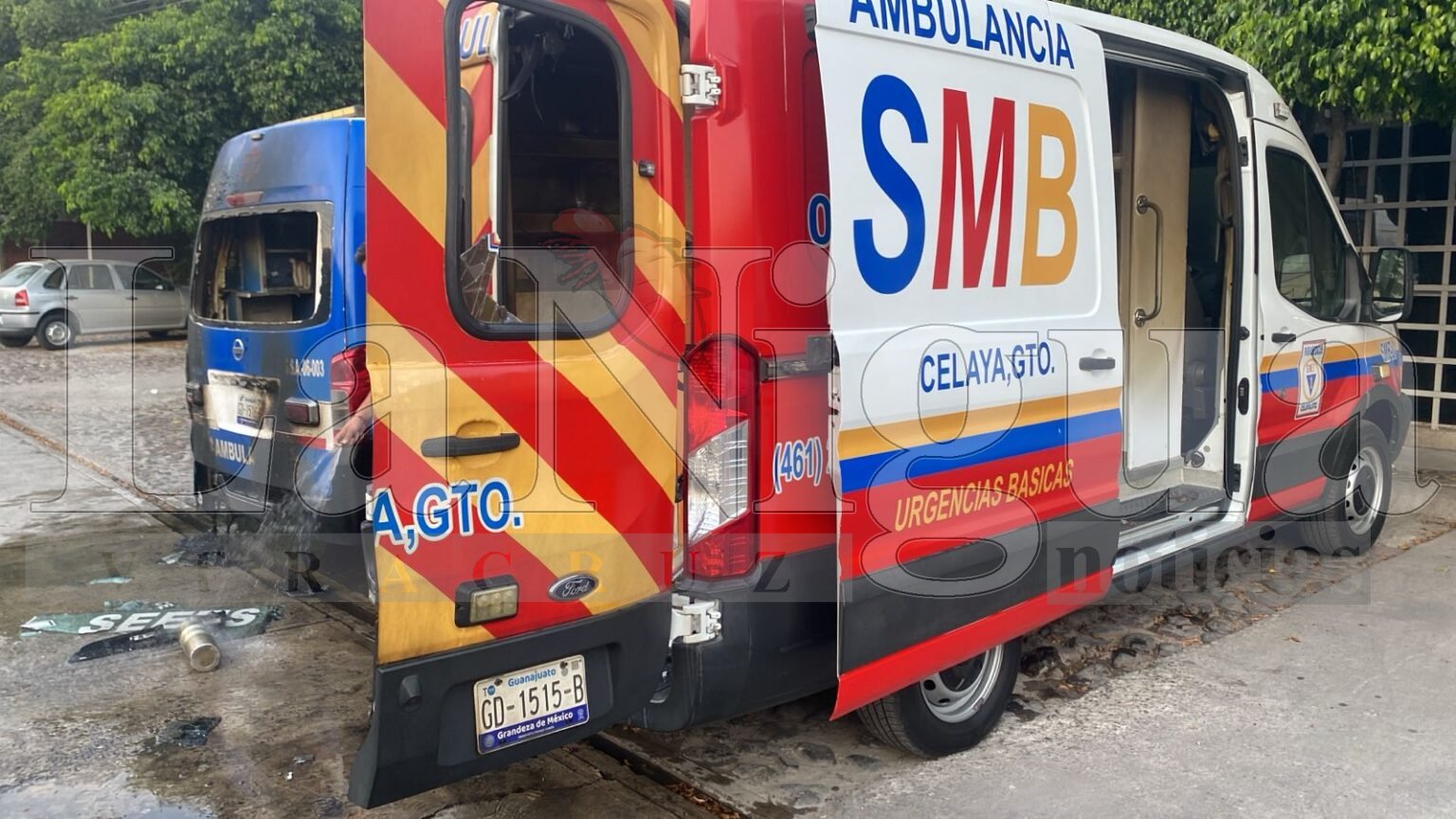 Ataque armado en Celaya, Guanajuato: Dos paramédicos asesinados y ambulancia incendiada